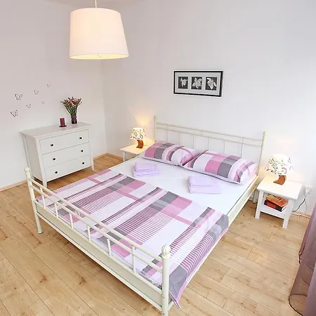 Apartman Knezak