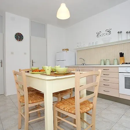 Knezak Apartman