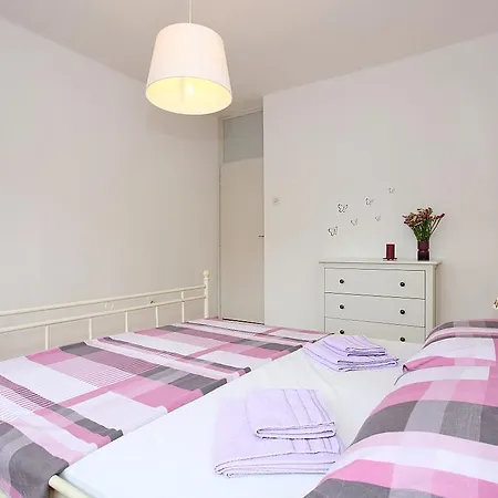 Apartman Knezak